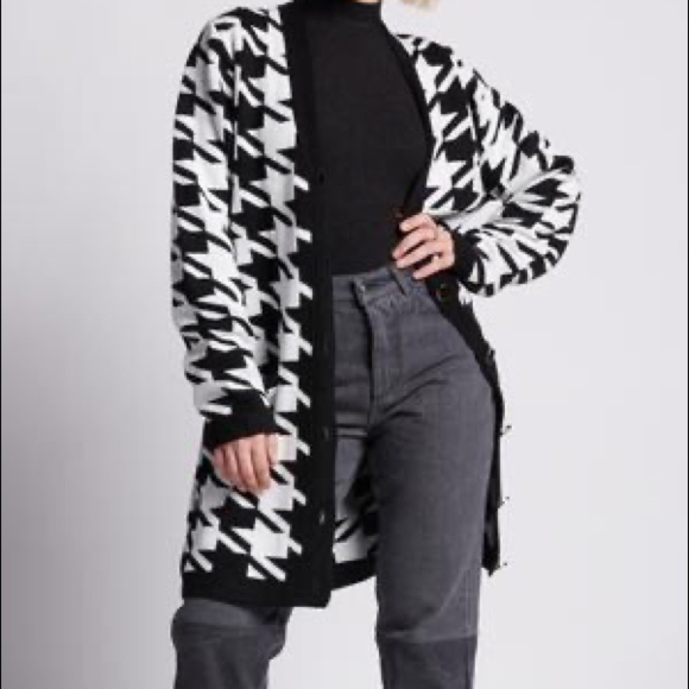 Naomi Houndstooth Sweater